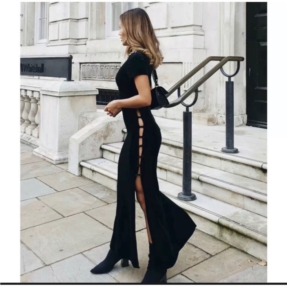 NWT ZARA GREEN VELVET MIDI DRESS 2731/337 side cut out